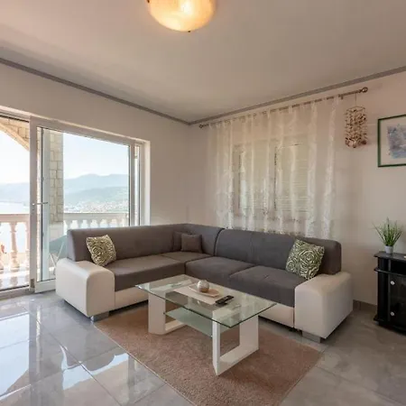 Max 2 By Guide Apartament Rijeka